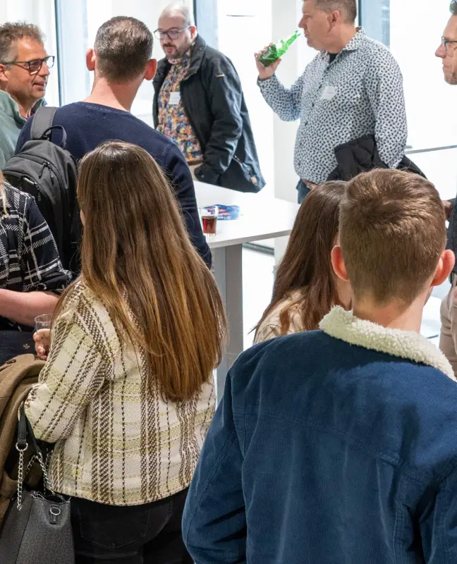 HZ Alumni Connect