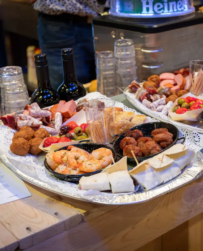 Tholen plein Borrel